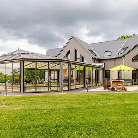 Hébergement de vacances Maison D'architecte Avec Piscine Chauffée Et Parc Sécurisé - Fr-1-410-487