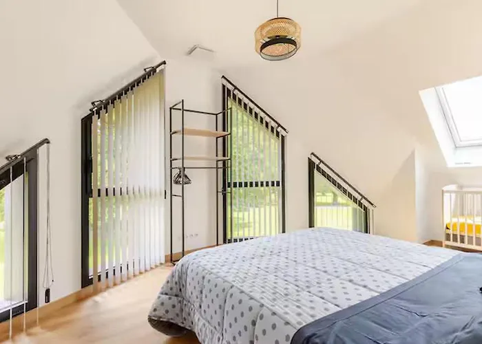 Tatil Evi Maison D'architecte Avec Piscine Chauffee Et Parc Securise - Fr-1-410-487 Soulitre