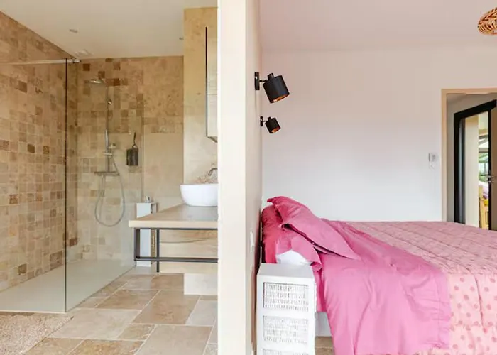 Maison D'architecte Avec Piscine Chauffee Et Parc Securise - Fr-1-410-487