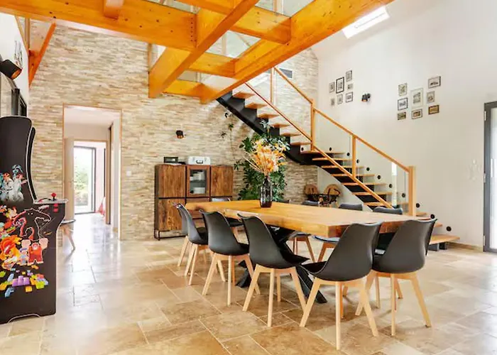 Tatil Evi Maison D'architecte Avec Piscine Chauffee Et Parc Securise - Fr-1-410-487